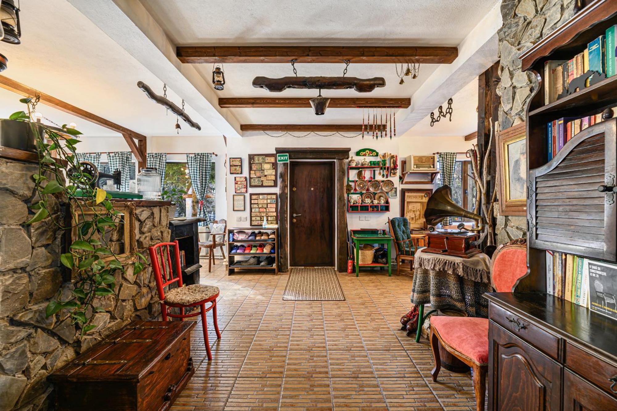 Casa Cu Amintiri - Authentic Cozy Cottage Bran  Exterior photo