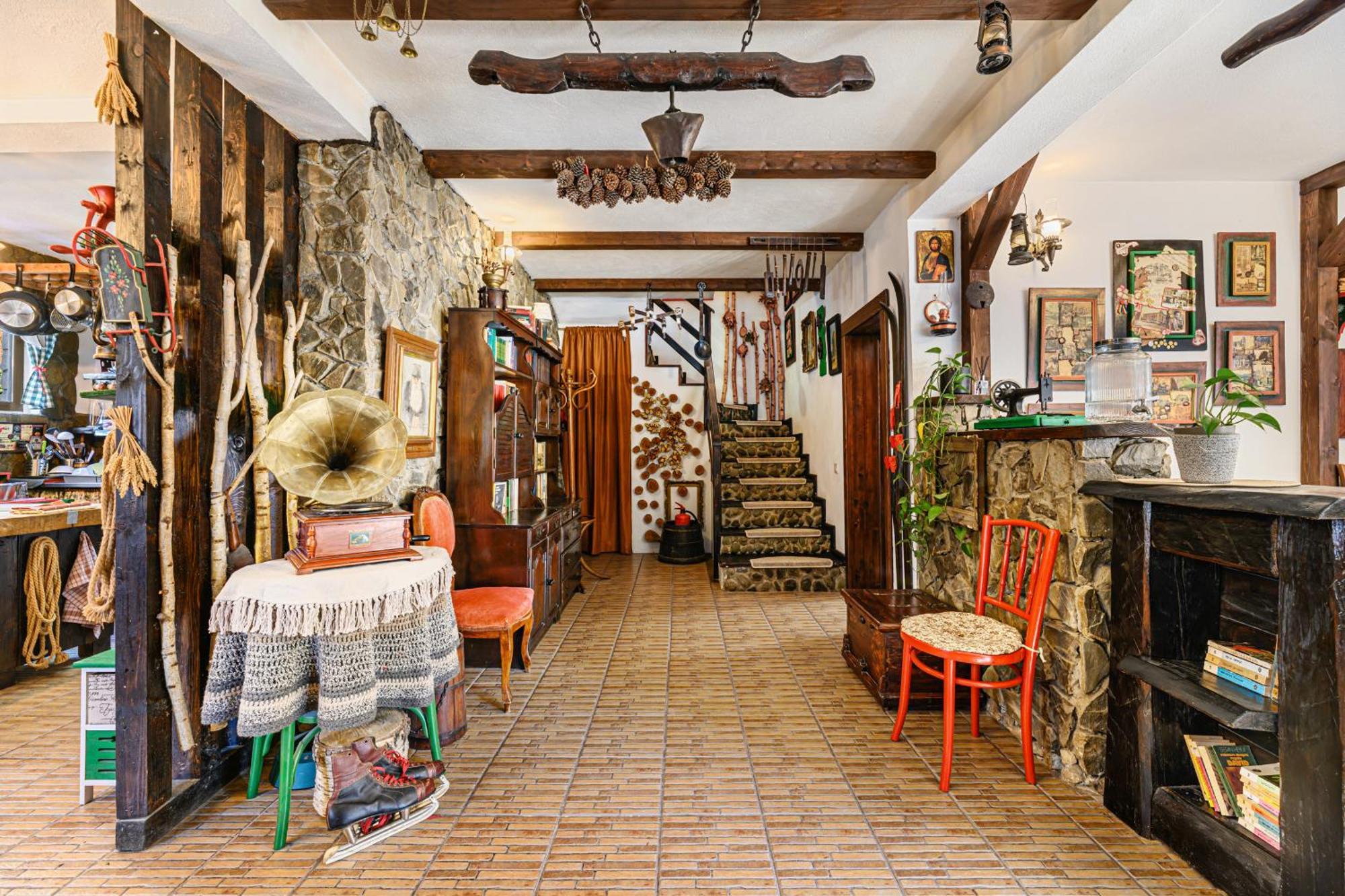 Casa Cu Amintiri - Authentic Cozy Cottage Bran  Exterior photo